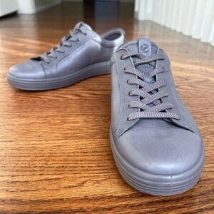 ECCO Soft Monochromatic 2.0 Sneaker Leather Gravity Purple Shoes Casual 40‎